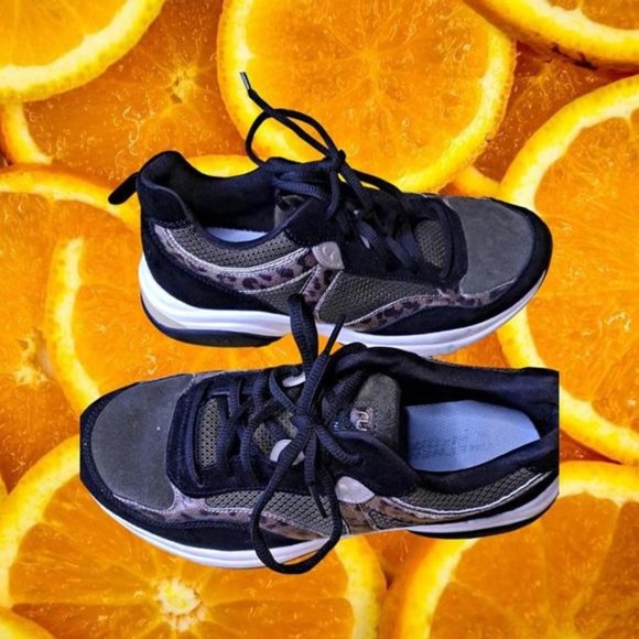 Ryka Sneakers‎ Brown and Black Size 10M - Picture 1 of 8